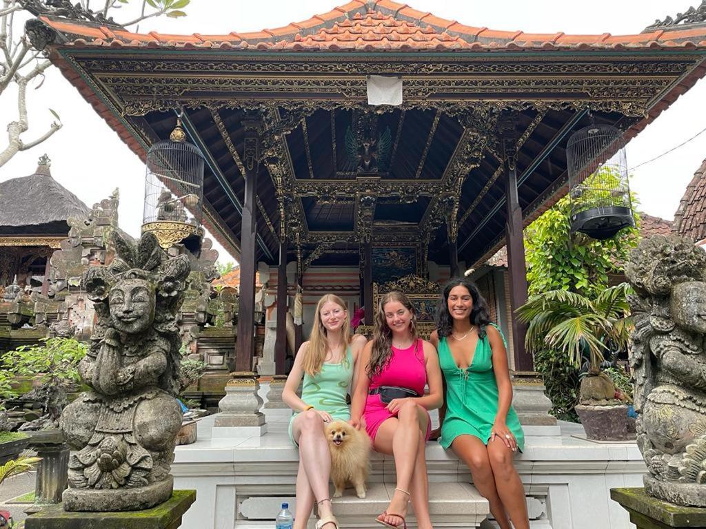 The Wayan House Vandrerhjem Ubud Eksteriør bilde